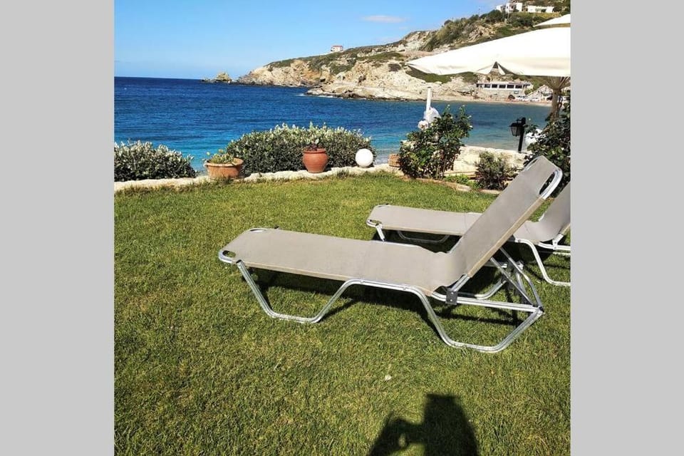 Dreamwave Residence - Unique holidays by the sea House in Crete Region