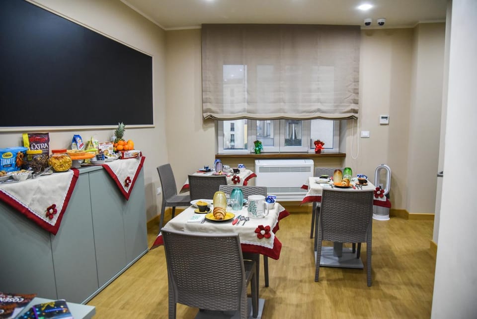 Restaurant/places to eat, Breakfast