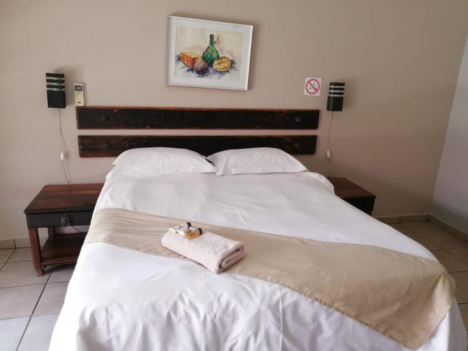 Mopani Guest House Bed and Breakfast in South Africa