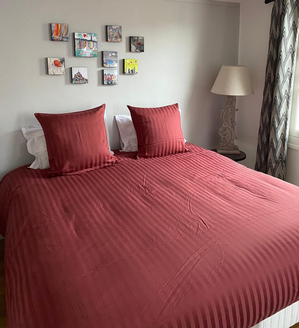 Chambre d’hôtes du Carré des Arts Vacation rental in Honfleur
