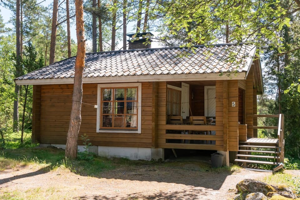 Pinetree Cottages Cozy log cabin Cabin in Finland