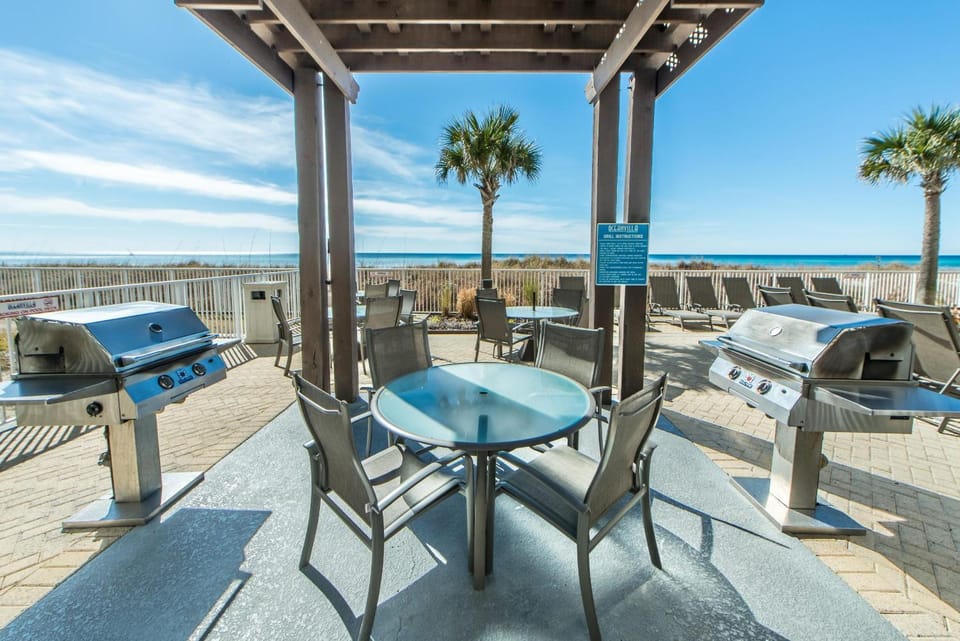 Ocean Villa 405 House in Long Beach