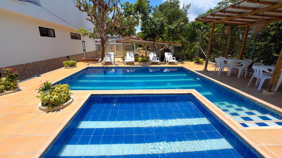 Cabana Costa Azul 1 House in Sagoc