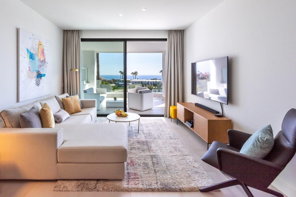 Communal lounge/ TV room, Living room