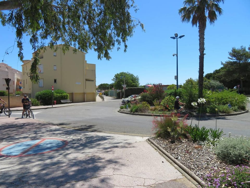 Studio Mezzanine proche plage avec terrasse et parking - Bormes-les-Mimosas - FR-1-610-45 Apartment in Bormes-les-Mimosas