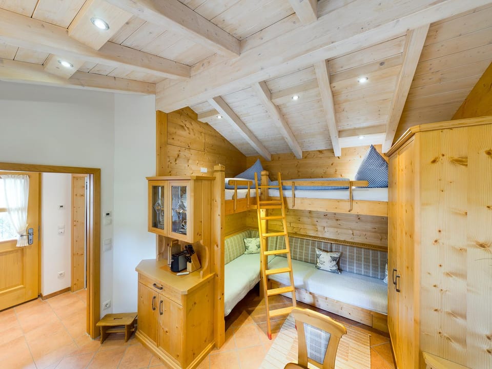 bunk bed