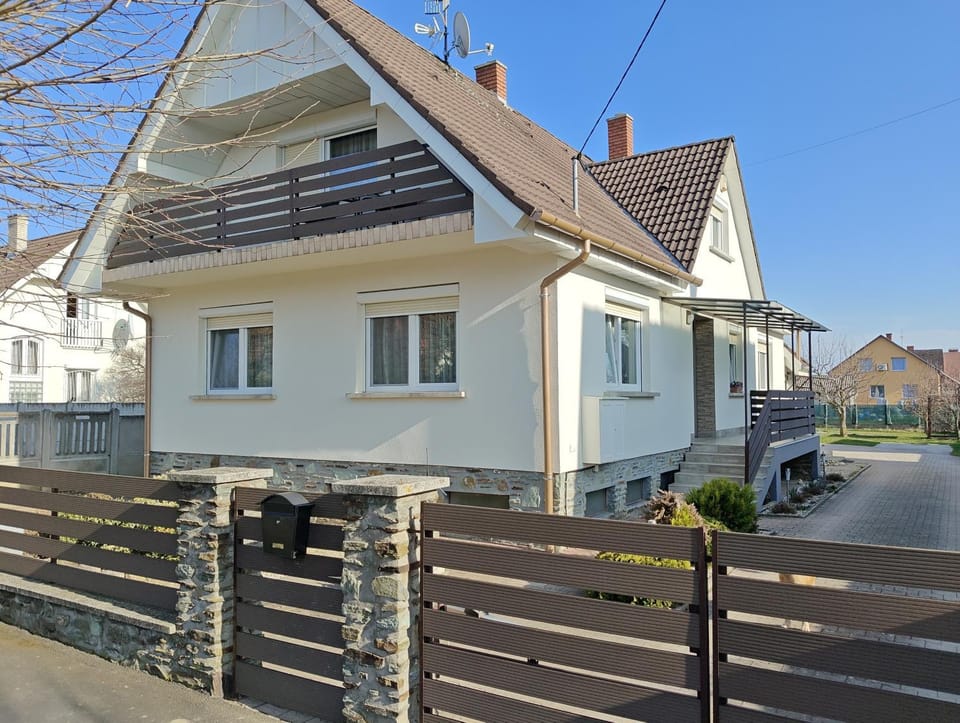 Molnár Vendégház Apartment in Hungary