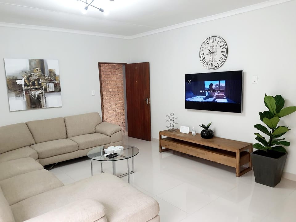 NST City Apartments @ Casalinga Villa Apartment in South Africa