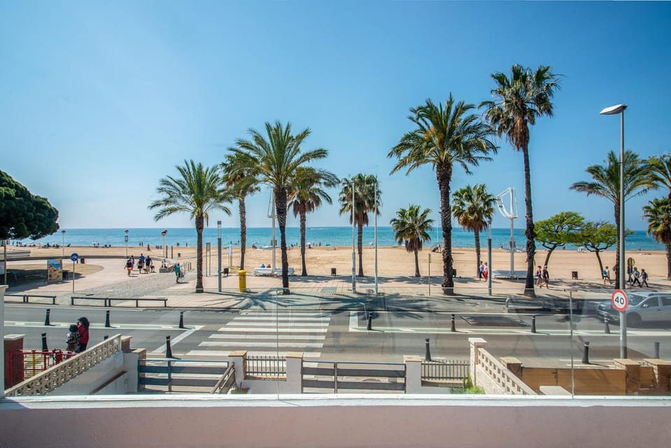 Natural landscape, Balcony/Terrace, Beach, Sea view
