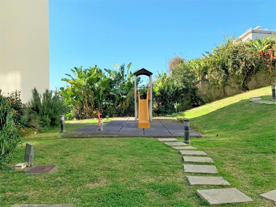 Children play ground, Garden
