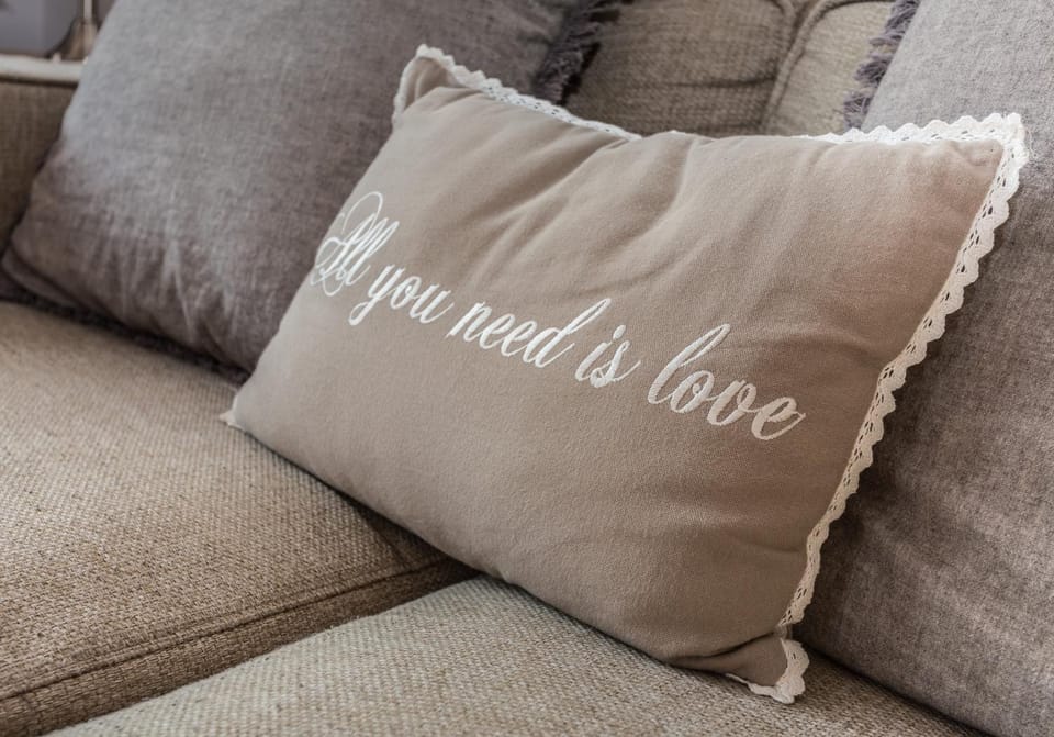 Living room, Decorative detail