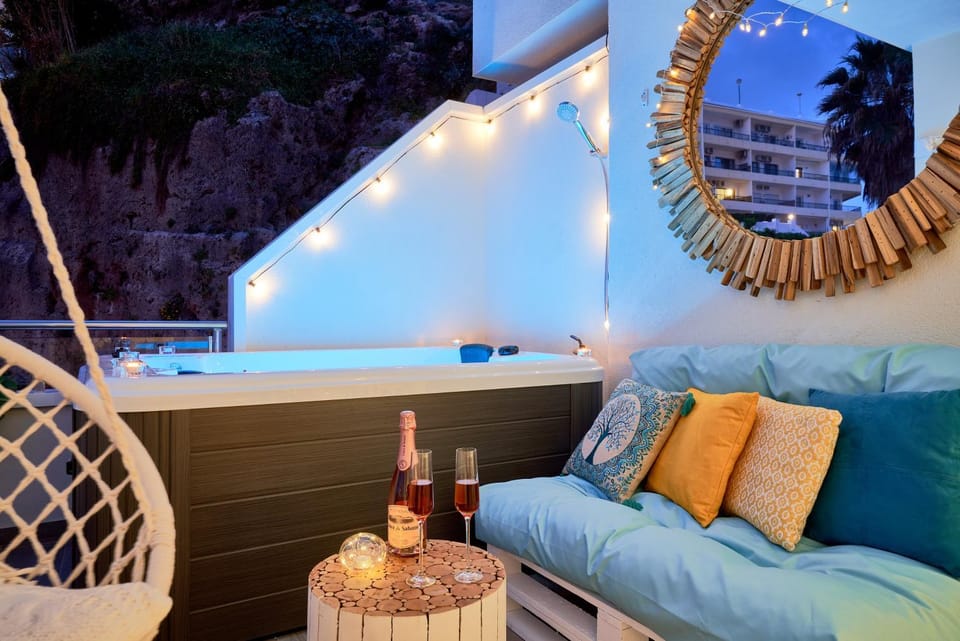 SUITE ROCA CHICA Apartment in Torremolinos