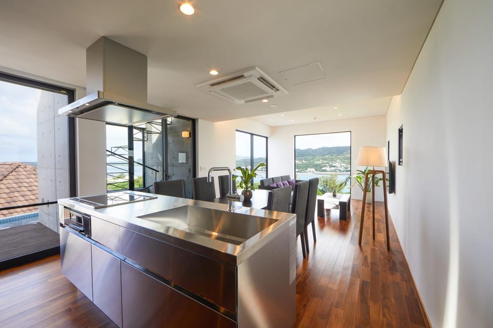 Kitchen or kitchenette, Living room, Dining area
