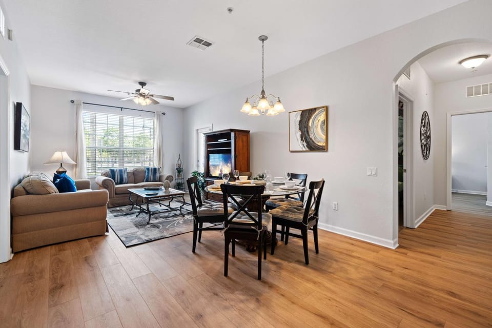 Renovated Condo by Convention Center & I-Drive Apartment in Orlando