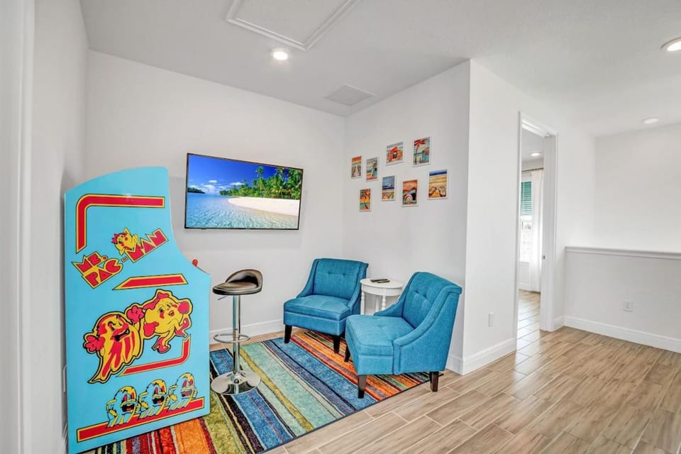 Large Margaritaville Villa w PRIVATE POOL View House in Bay Lake