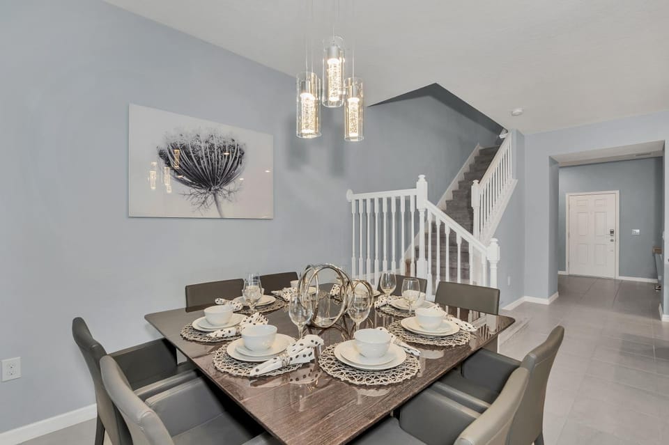Townhome wPrivate Pool & Themed Rooms, near WDW House in Four Corners
