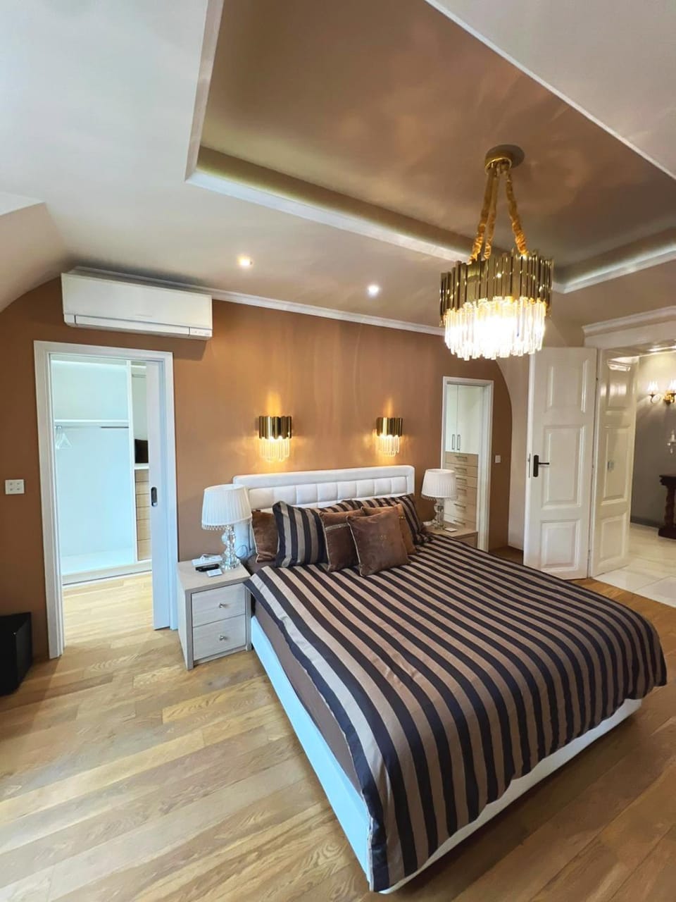 Bed, Bedroom, wardrobe