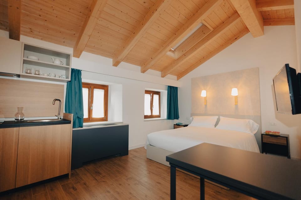 Kitchen or kitchenette, Photo of the whole room