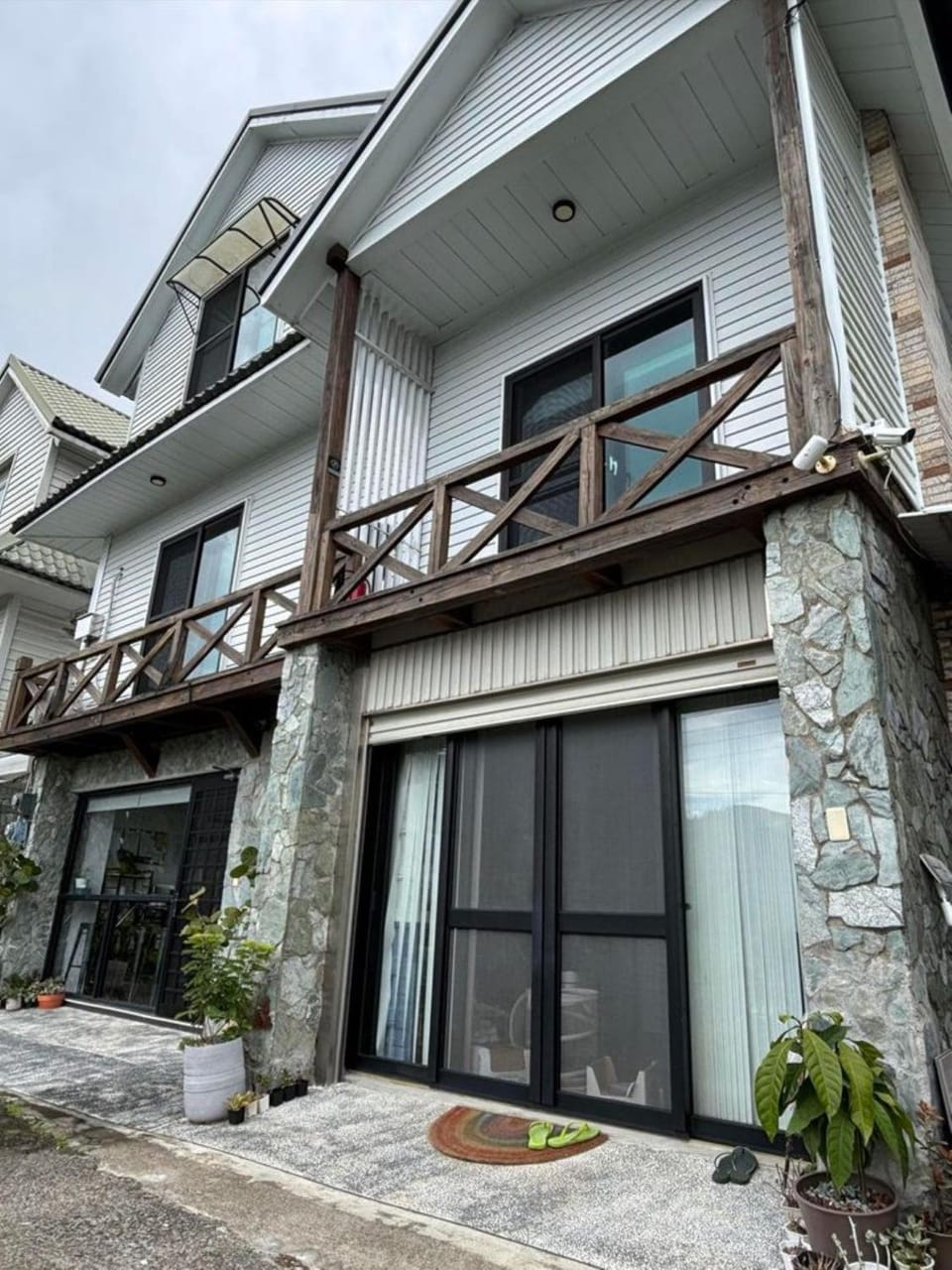 Property building, Balcony/Terrace