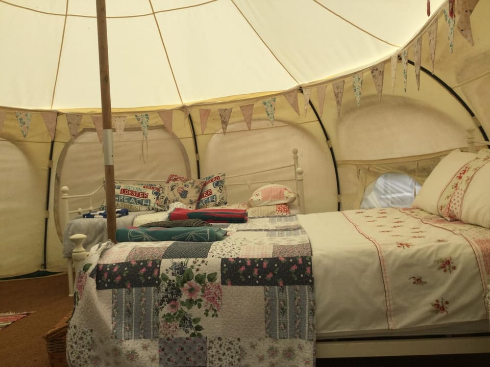 Horsemans Stargazing Tent Luxury tent in England