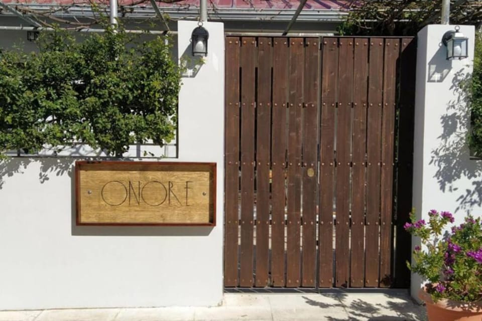 Onore House in Lixouri