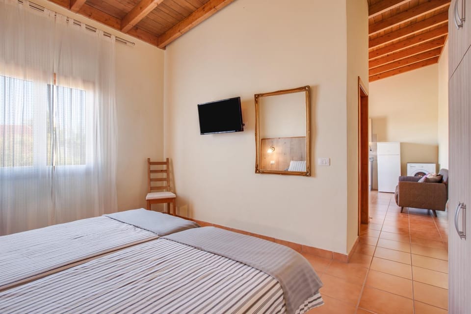 Property building, Living room, Bedroom