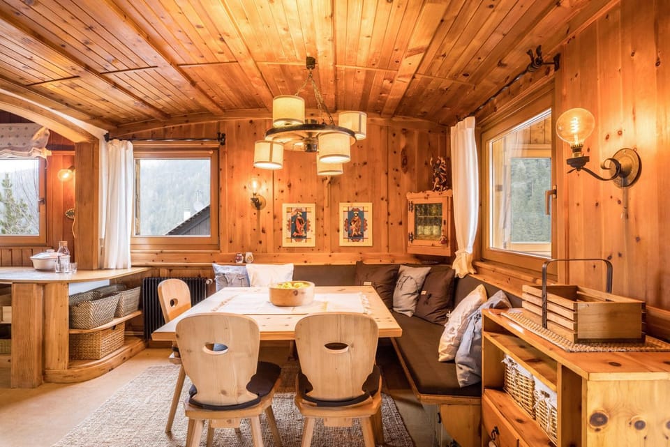 Property building, Living room