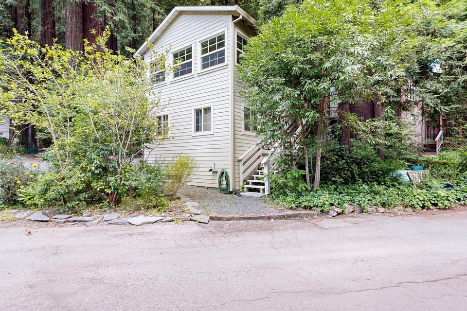 Home on the Range House in Russian River