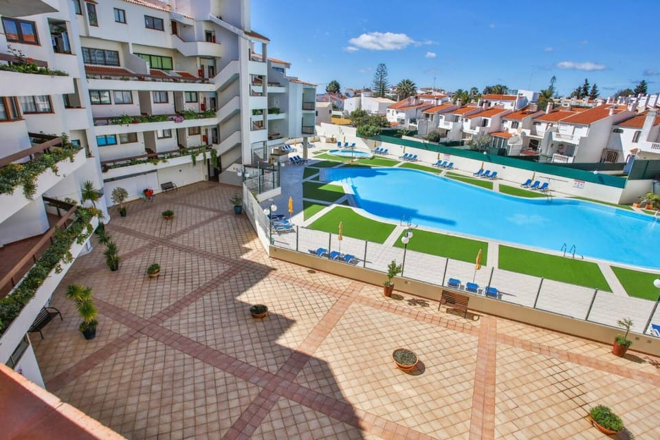 Pool view, Swimming pool, Swimming pool