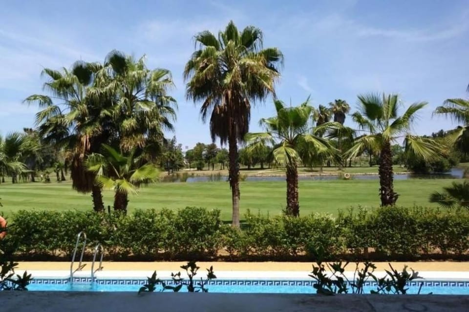 Apartamento T2, Urbanização Golf, Isla Canela Apartment in Faro District