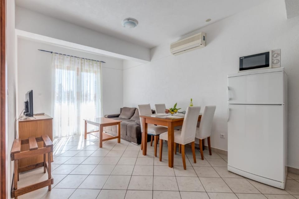 Ruža&Nikolina "1" apartmani - Baška Voda Apartment in Baška Voda
