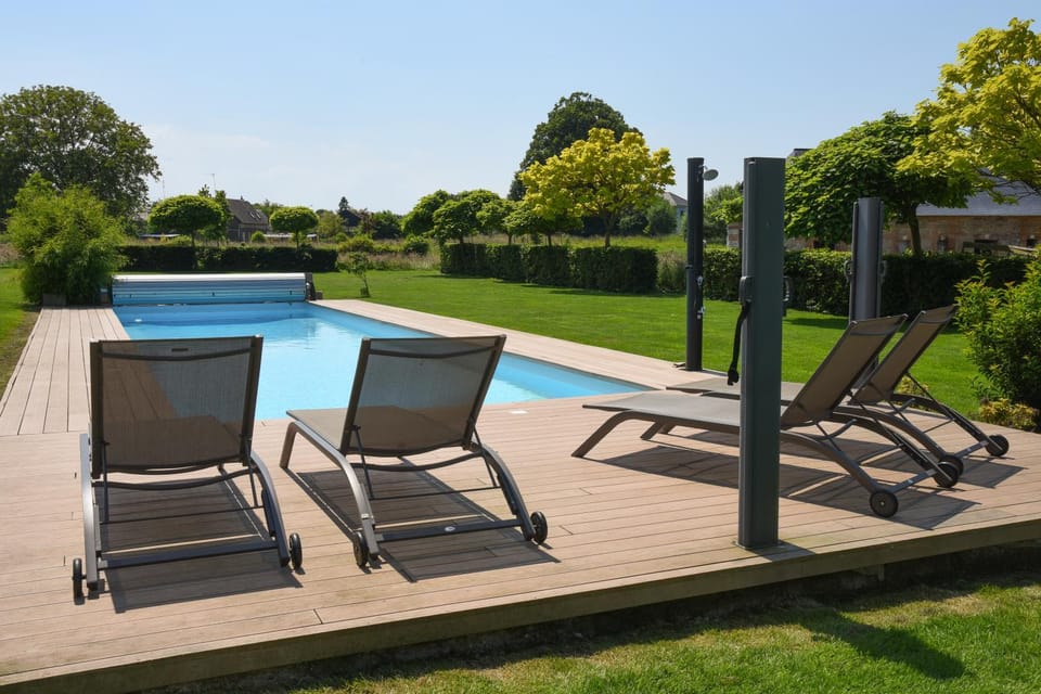 Spring, Natural landscape, Garden view, Pool view, Swimming pool, sunbed