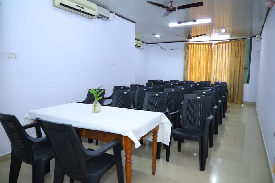 Meeting/conference room