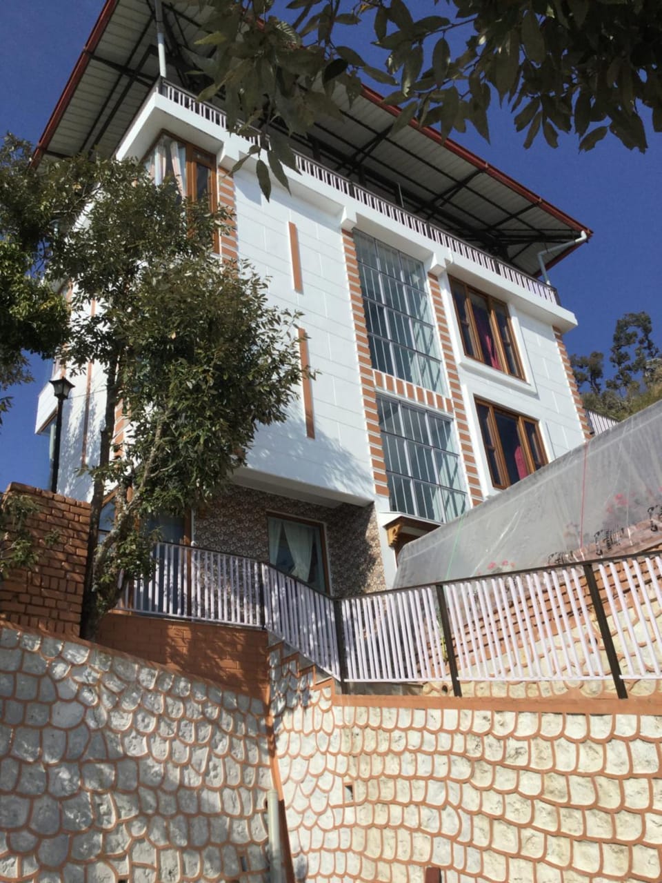 House in the Oaks Campground/ 
RV Resort in Uttarakhand