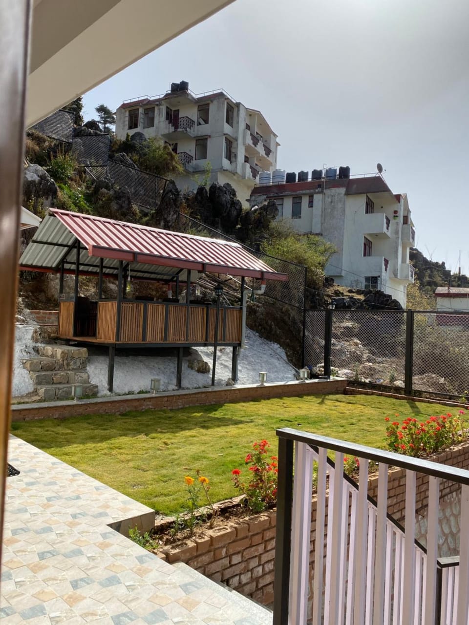 House in the Oaks Campground/ 
RV Resort in Uttarakhand