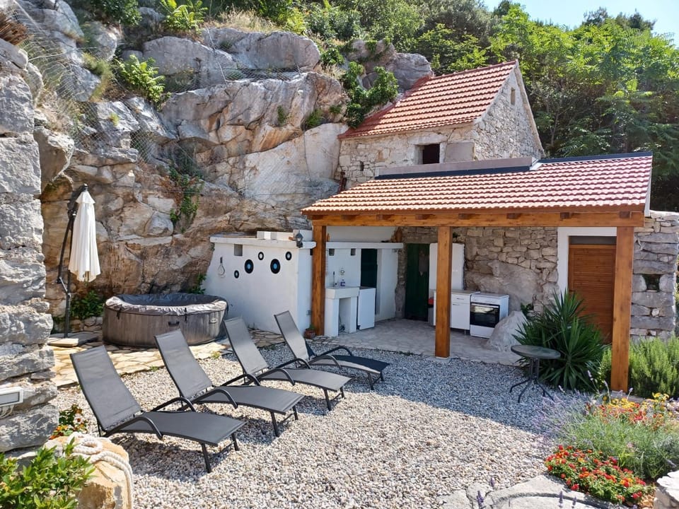 Kuća za odmor Leptirić House in Split-Dalmatia County