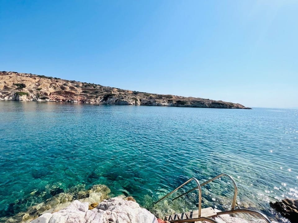 Remezzo Kimolos Apartment in Milos