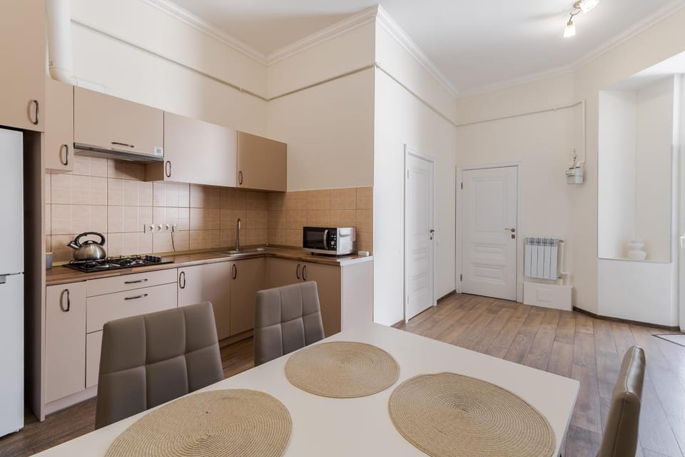 Coffee/tea facilities, Kitchen or kitchenette, Photo of the whole room, Seating area, Dining area, pet friendly, stove