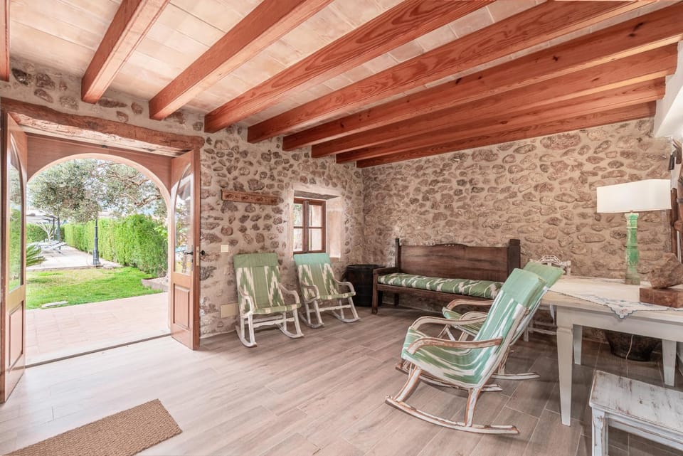 Property building, Living room