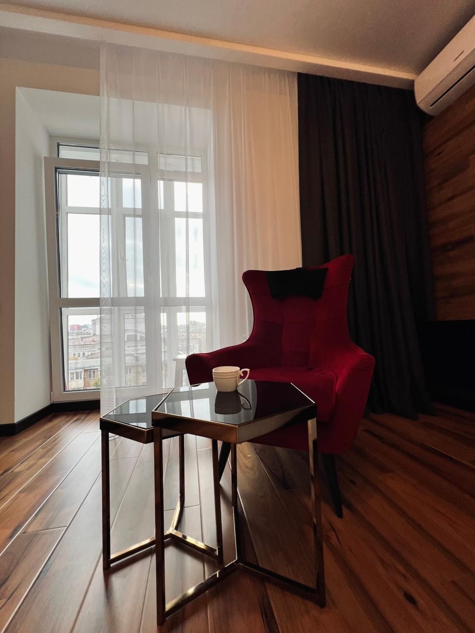Exclusive apartment & ЖК Театральний ЦЕНТР Підземний ПАРКІНГ Apartment in Ukraine