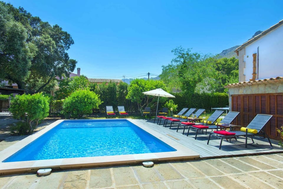 Natural landscape, Garden, Pool view, Swimming pool, sunbed