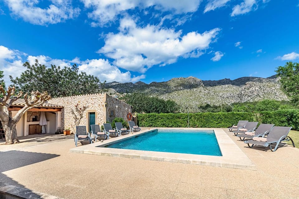 Property building, Pool view, Swimming pool