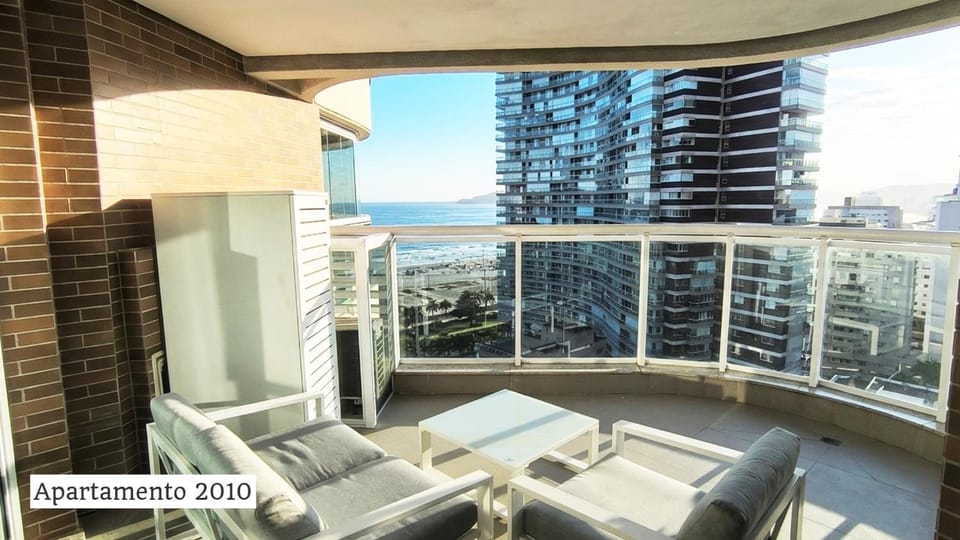 View (from property/room), Balcony/Terrace, Sea view