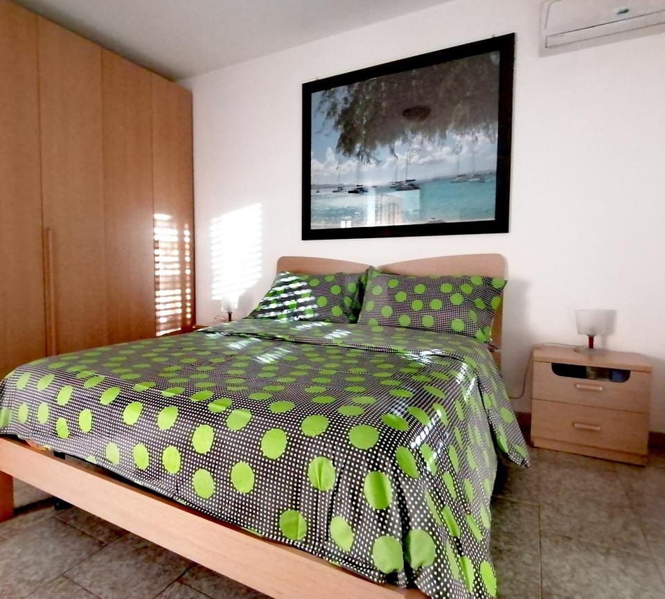 Affitti Brevi- MEDITERRANEO Bed and Breakfast in Crotone