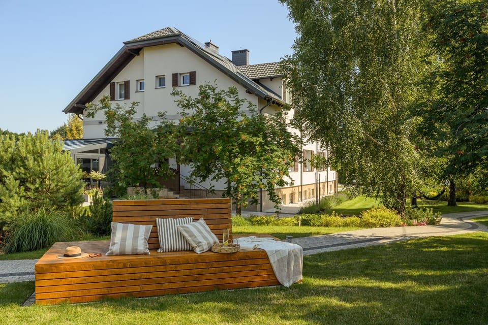 Property building, Natural landscape, Garden, Garden view