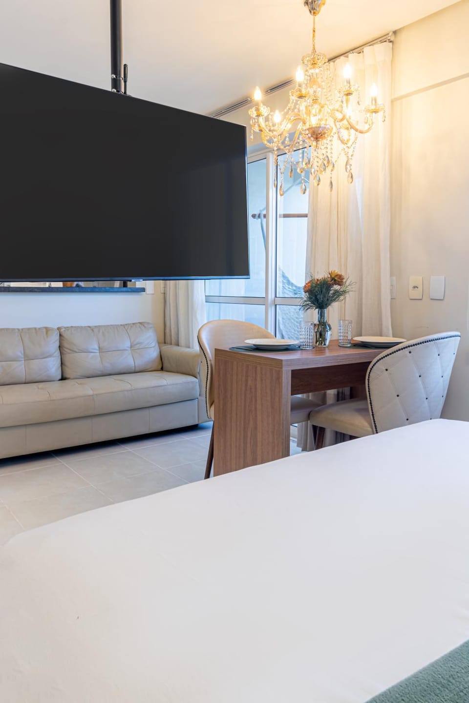 Communal lounge/ TV room, TV and multimedia, Living room, Dining area, Bedroom