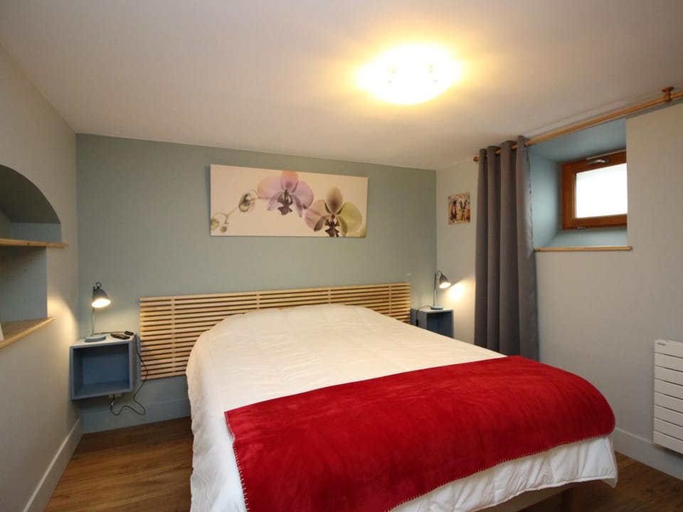 Appartement 3 pièces avec WIFI à 300 m des Thermes - FR-1-608-204 Apartment in Auvergne-Rhône-Alpes