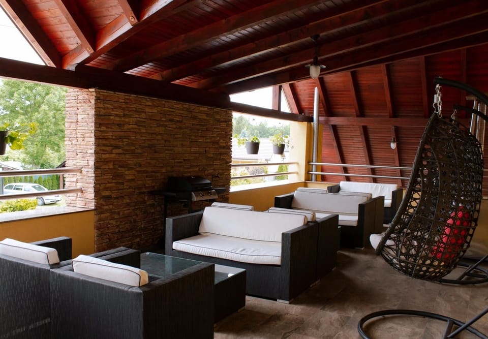 BBQ facilities, Balcony/Terrace, Balcony/Terrace, Seating area