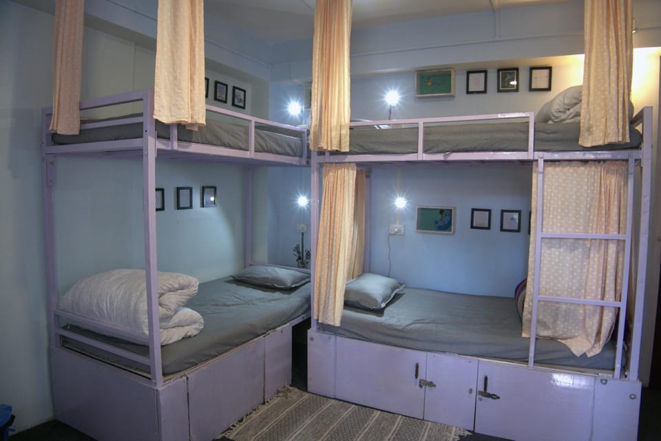 bunk bed