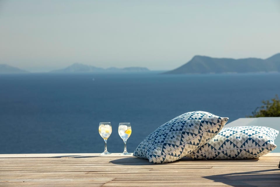 Blooms of Sivota Bay - Luxury villas with private heated pool Villa in Peloponnese, Western Greece and the Ionian